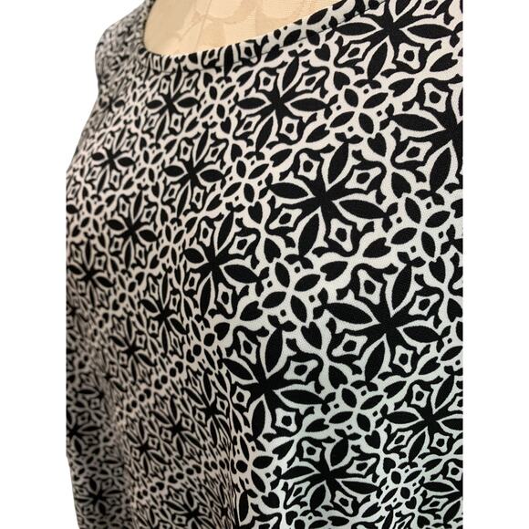 1X Talbots Woman Black White Print Tank Sleeveless Shirt - Picture 3 of 9